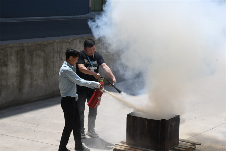 永安行開(kāi)展消防安全月活動(dòng) 強(qiáng)化員工消防意識(shí) 永安行開(kāi)展消防安全月活動(dòng) 強(qiáng)化員工消防意識(shí)